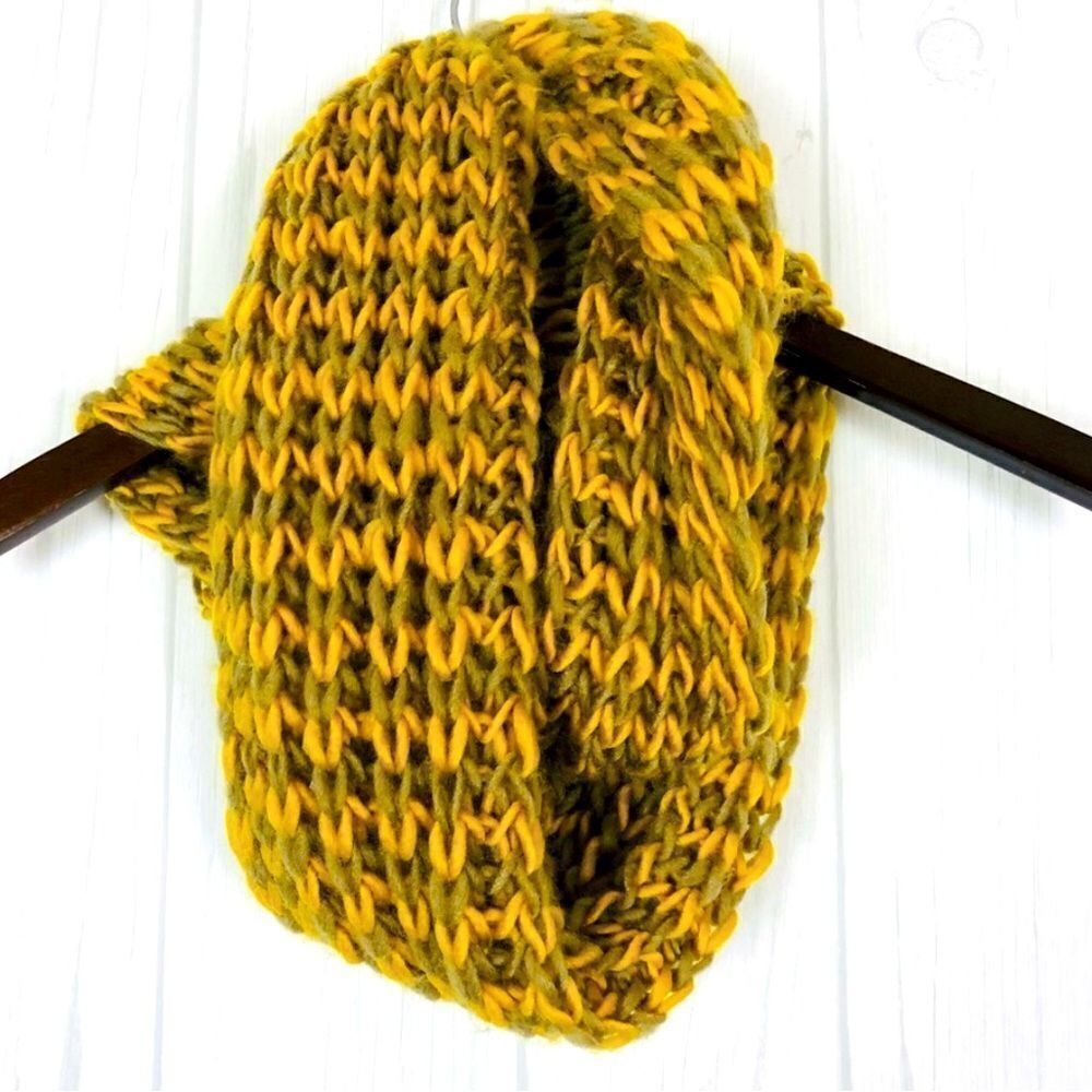 NWT Altar'd State Scarf Infinity Chunky Knit Mustard One Size